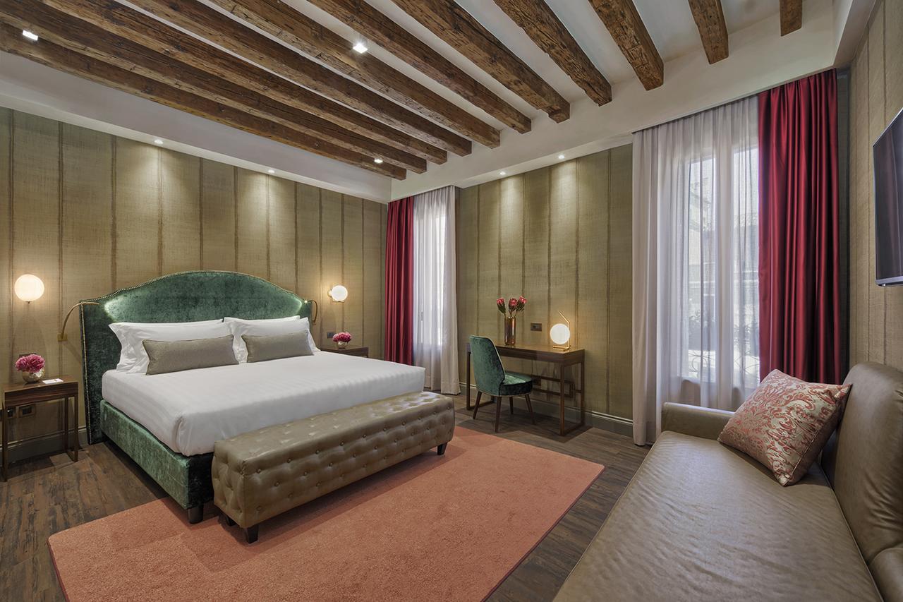 Suite735 Bed & Breakfast
